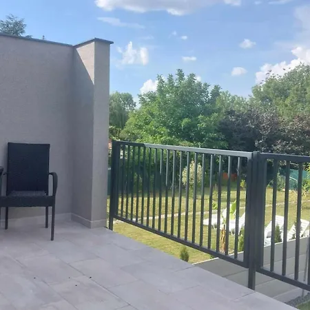 Apartman Riverside Apartmanhaz *
