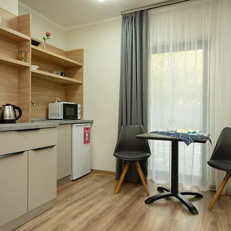 Riverside Apartmanhaz