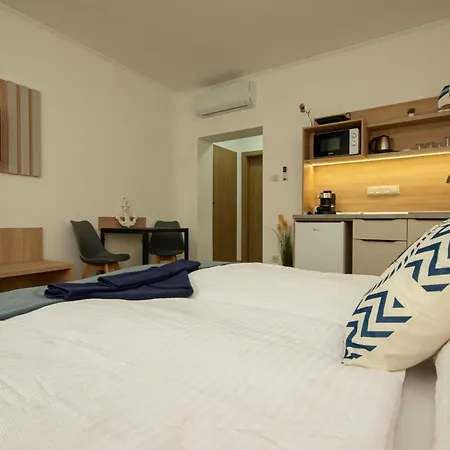 Riverside Apartmanhaz Gyula