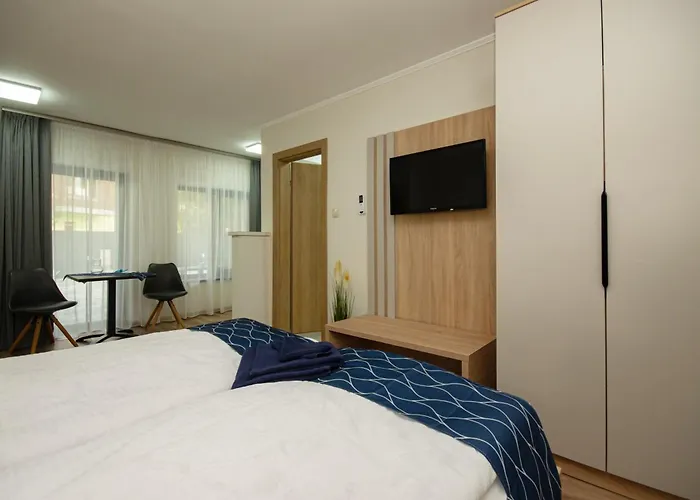 Apartament Riverside Apartmanhaz *