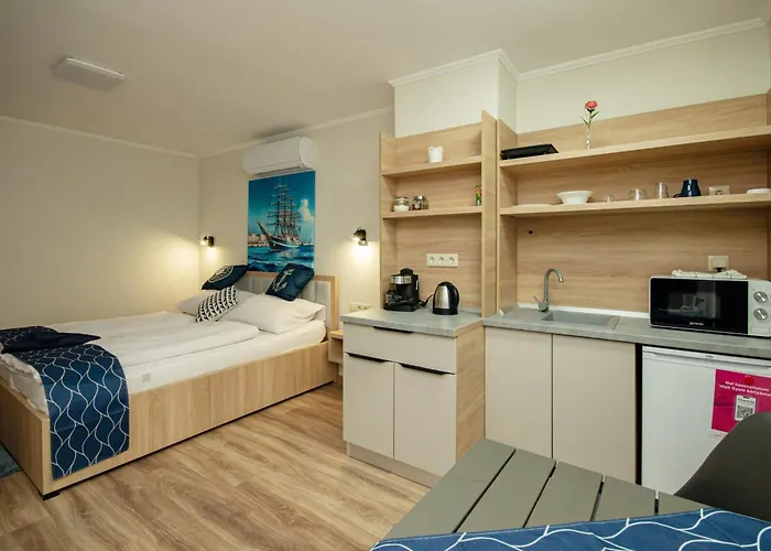 Riverside Apartmanhaz